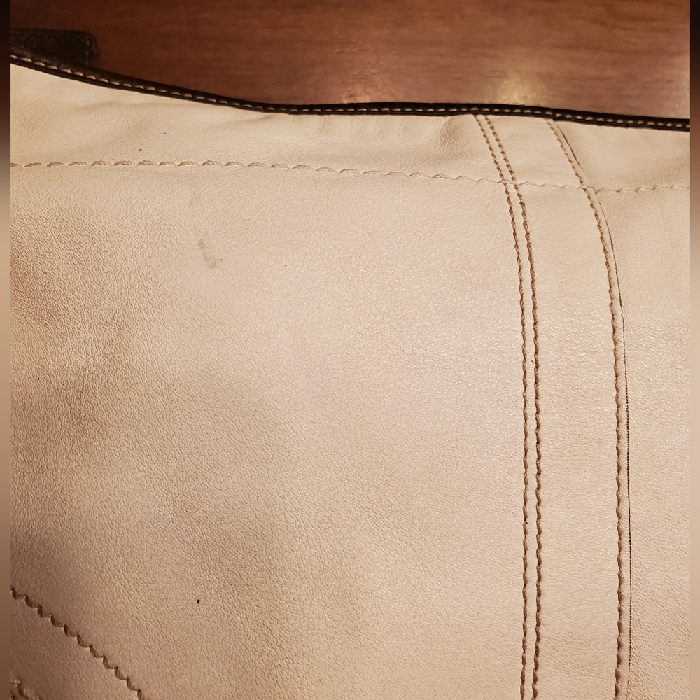 Coach Ivory Soft Leather Large Hobo Shoulder Bag - Picture 6 of 14